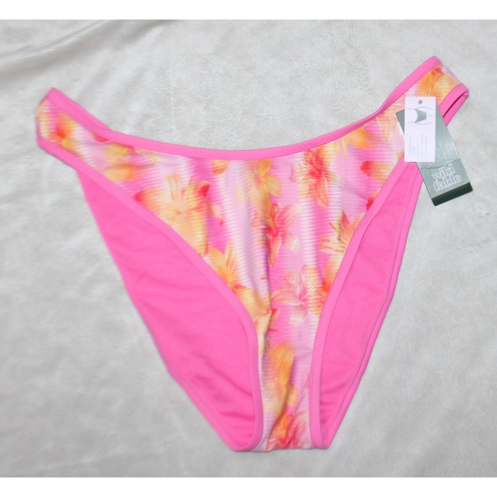 NWT Women's Bandeau Bikini bottom - Wild Fable™ Pink size L